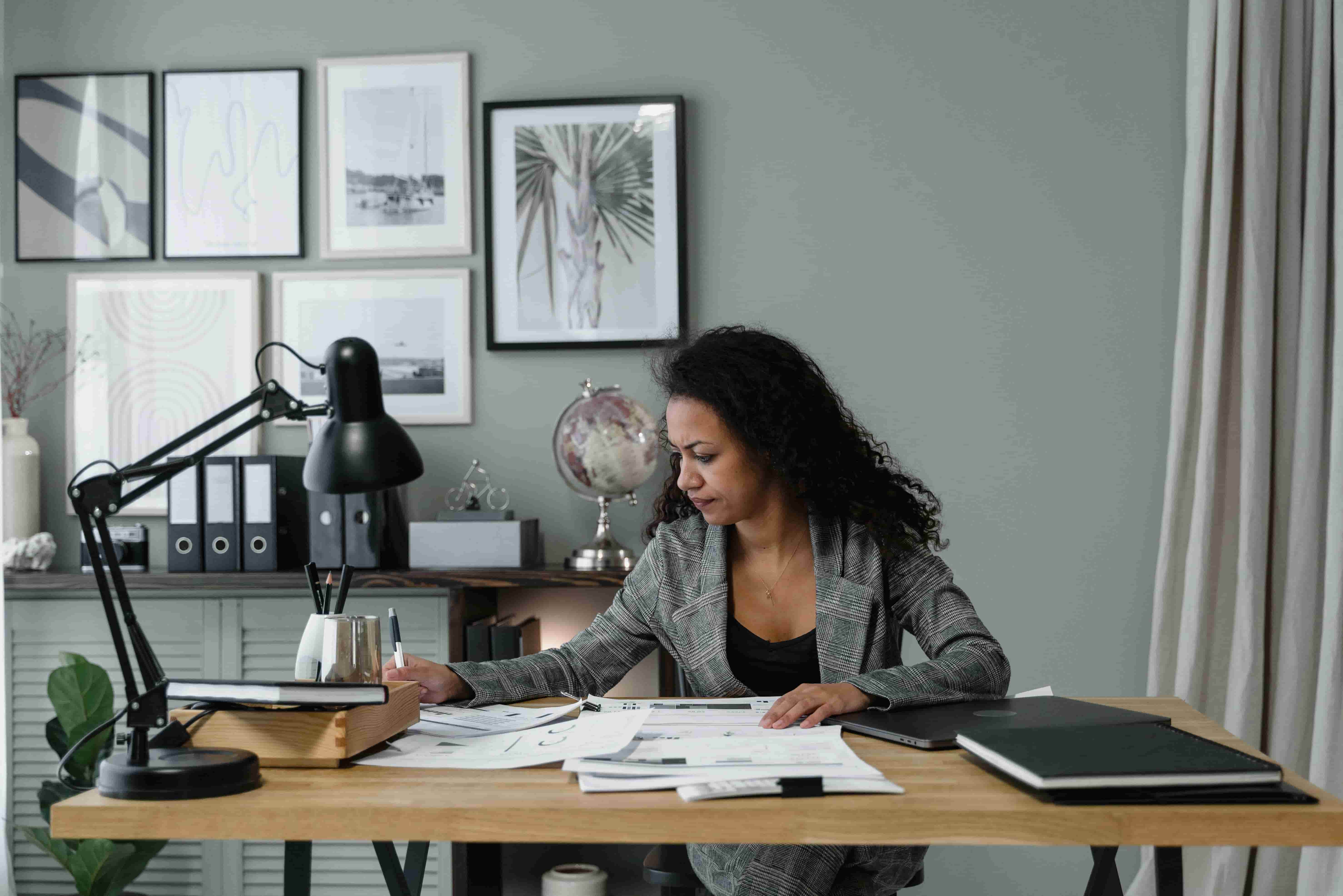 Woman leveraging multiple offers
