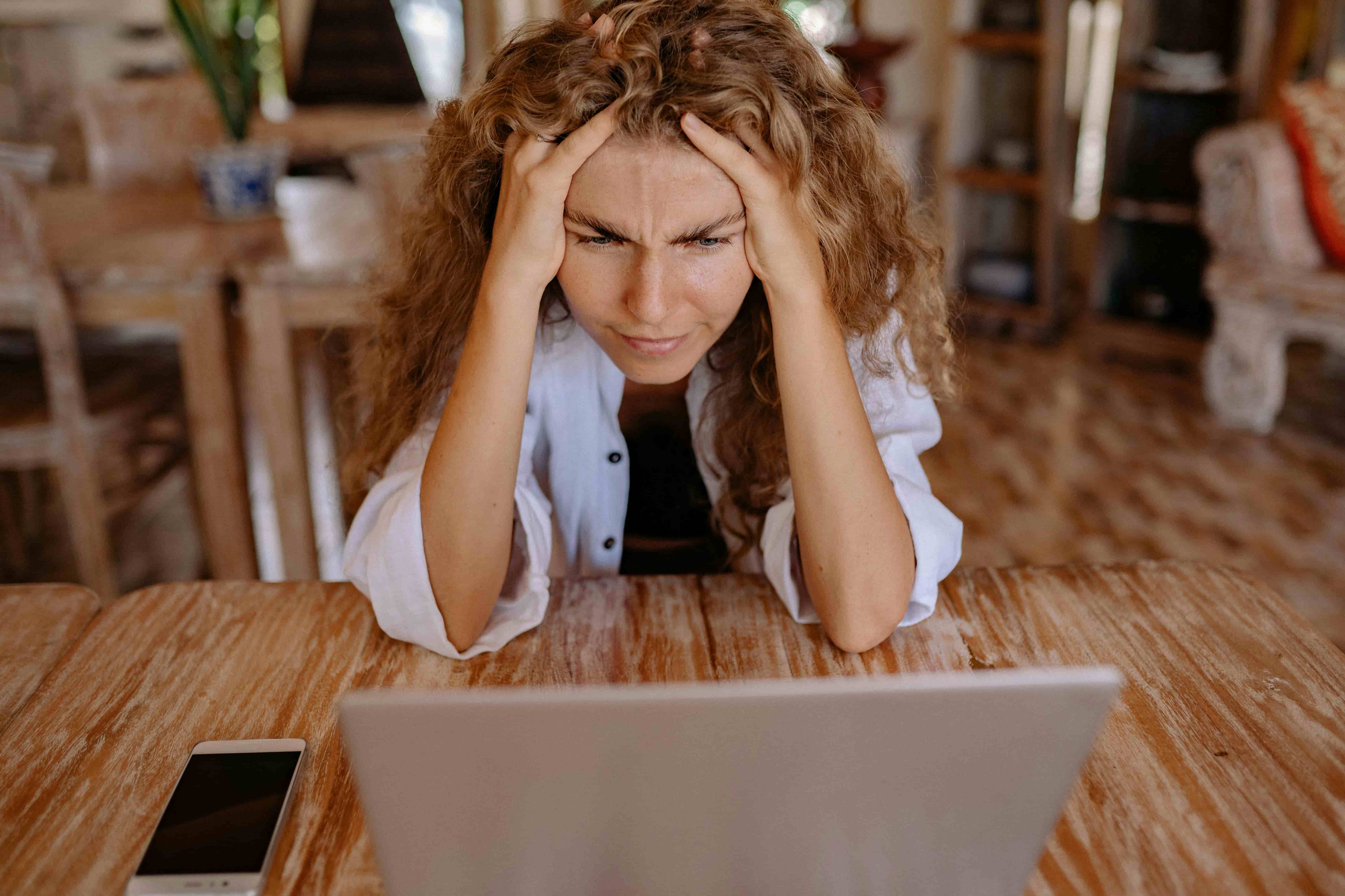 "I hate my job": 6 things you can do today & Job Checker Tool